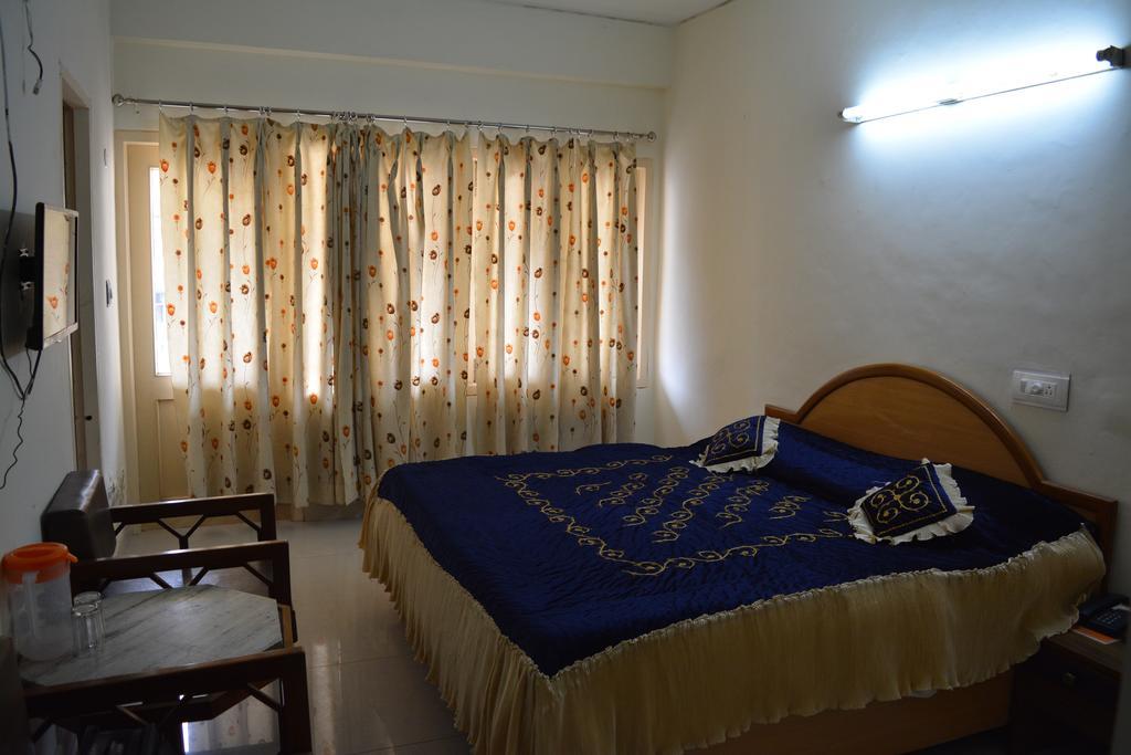 Hotel Mansarover International หริทวาร ภายนอก รูปภาพ